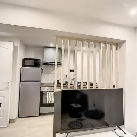 Studio Cosy Tout Equipe 2 Pers Gare Wifi Apartment *